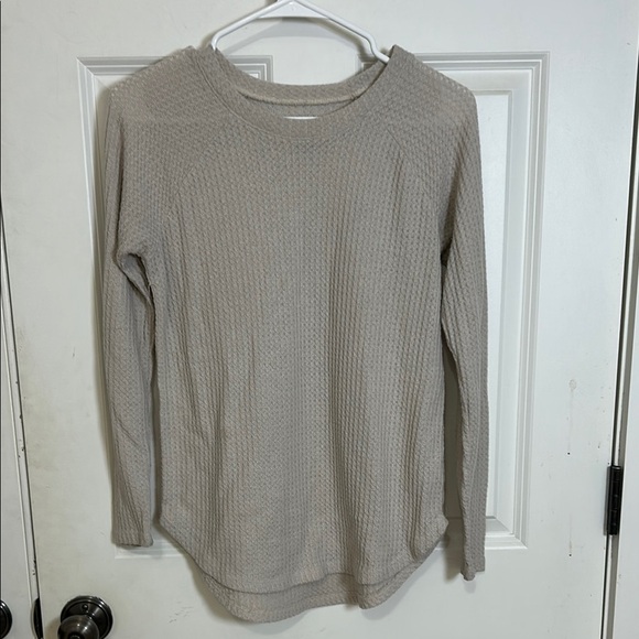 American Eagle Outfitters soft and sexy plush Tan shirt size XS long sleeve top - Picture 1 of 5
